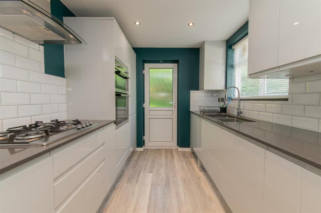 Vibrant & Stylish Mill Hill East Pad Apartamento Hendon Exterior foto